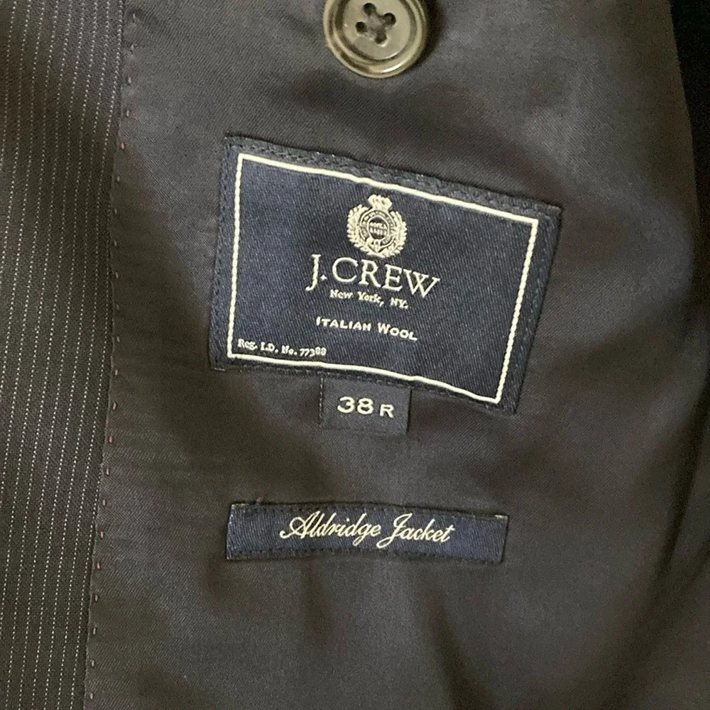 J.‎ Crew Men's Alridge Wool Blazer Jacket Navy Pinstripe Size 38R 3 Button